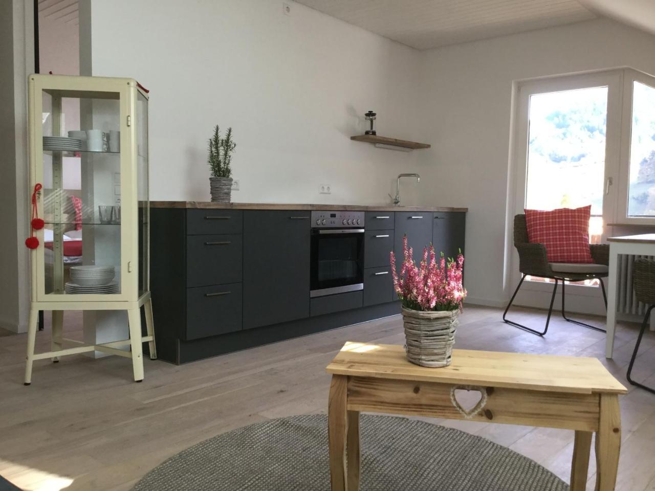 Erikas Haus Apartment Muenstertal Bagian luar foto
